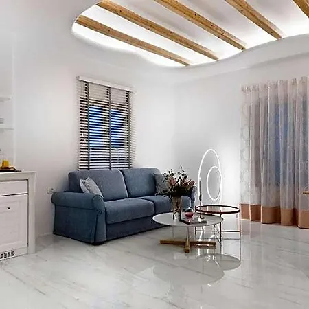 Emfasis Luxury Hotel